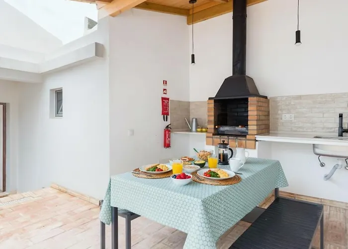 Casa Da Se Renovated Traditional Townhouse With Courtyard Apartament *
