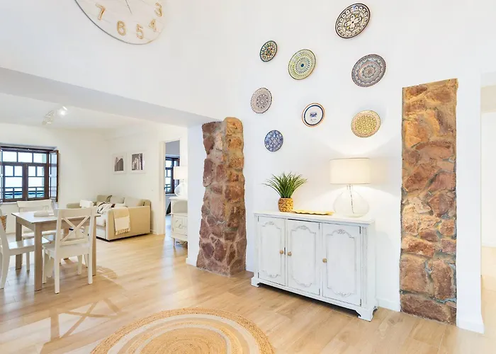 아파트 Casa Da Se Renovated Traditional Townhouse With Courtyard