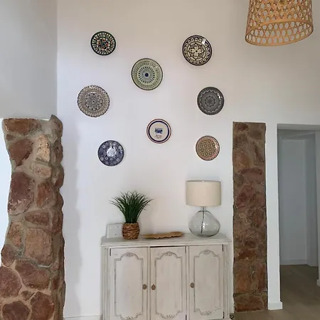 Casa Da Sé Renovated Traditional Townhouse With Courtyard *